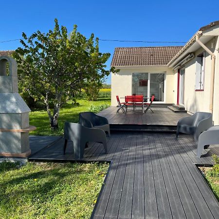 Gîte à l’orée du pré Villiers-Saint-Benoit Esterno foto